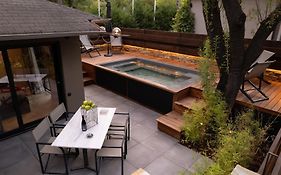Sylvia Camping & Luxury Suites